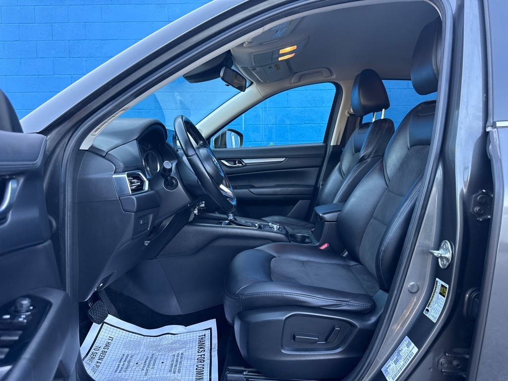 2017 Mazda CX-5 Touring photo 13