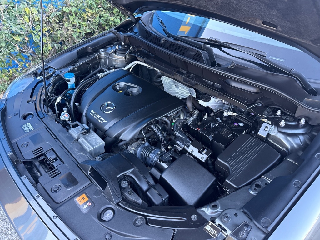 2017 Mazda CX-5 Touring photo 40