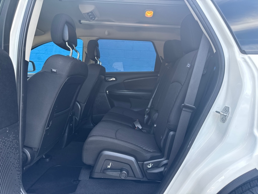 2015 Dodge Journey SXT photo 21