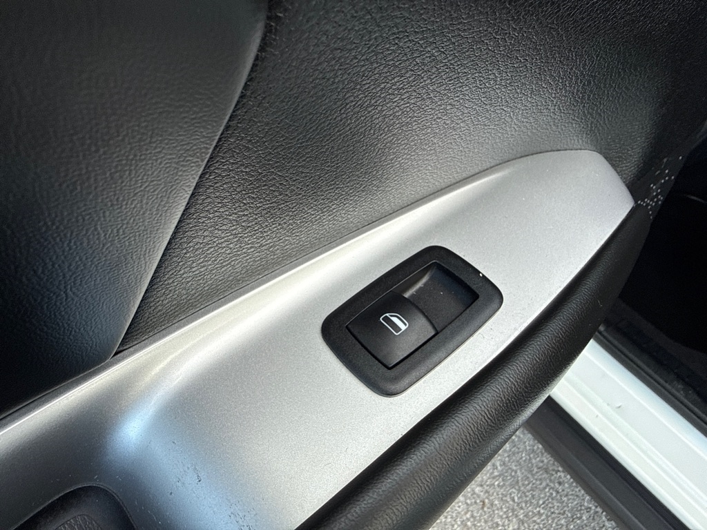2015 Dodge Journey SXT photo 23
