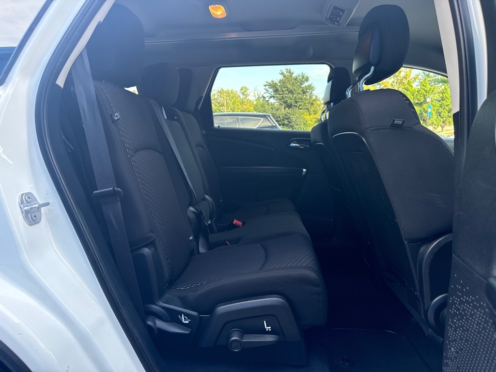2015 Dodge Journey SXT photo 27