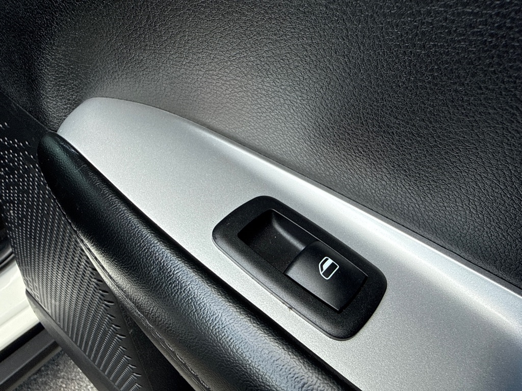 2015 Dodge Journey SXT photo 28