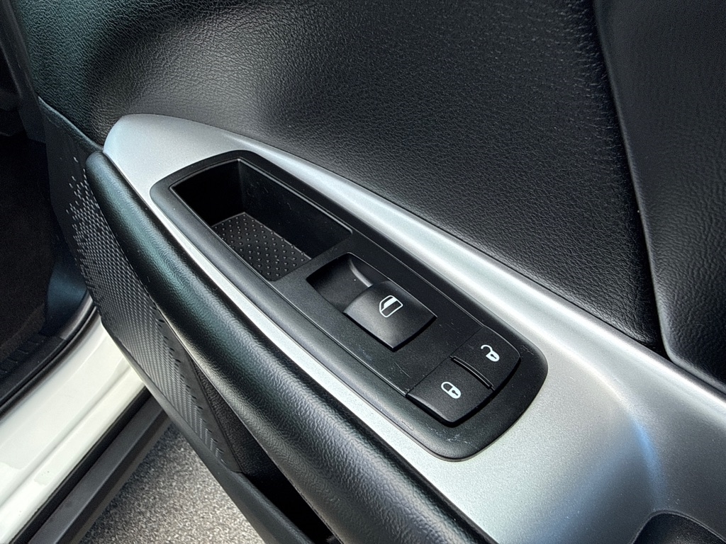 2015 Dodge Journey SXT photo 32
