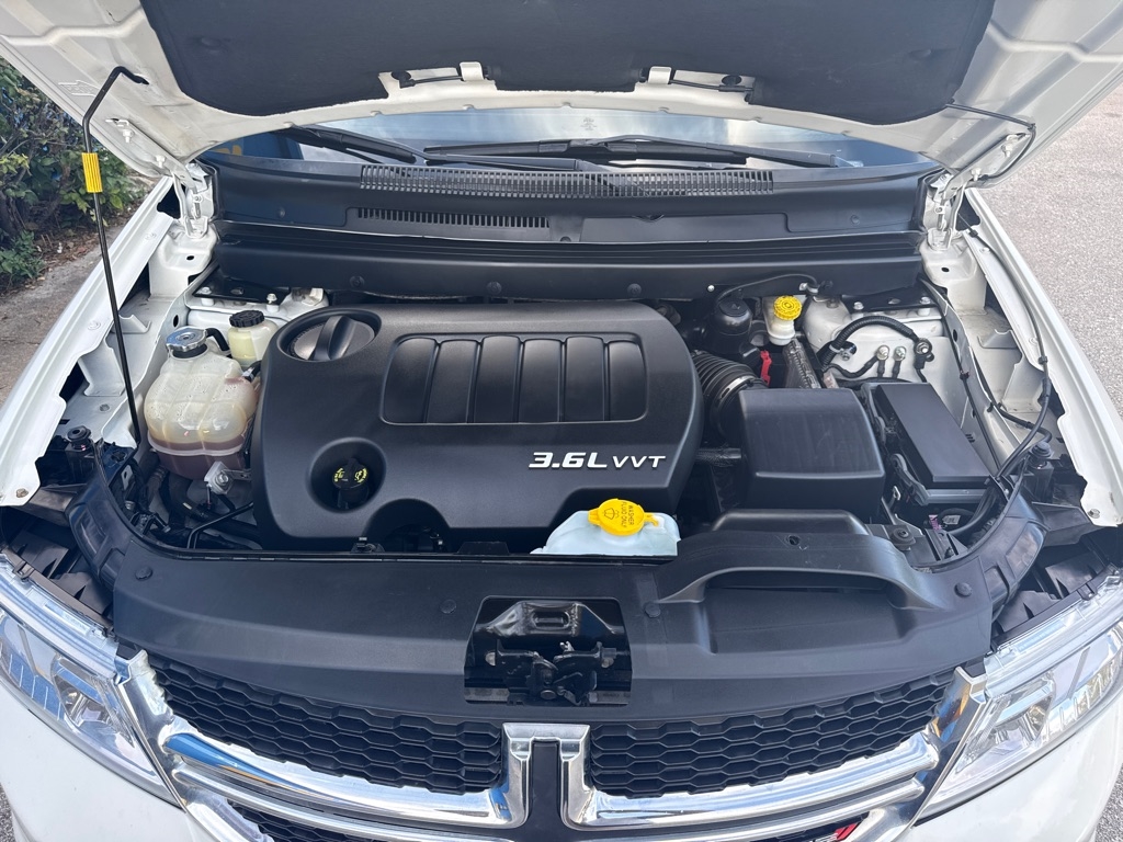 2015 Dodge Journey SXT photo 38