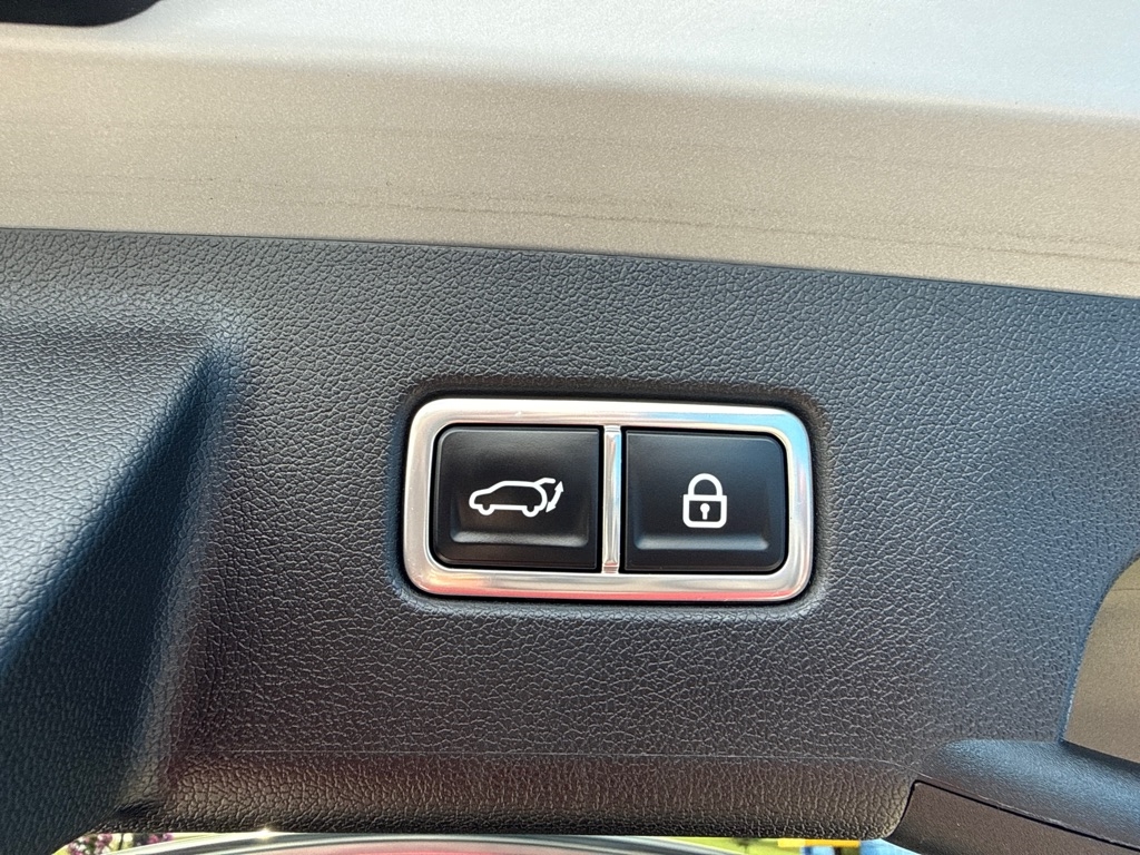 Kia Sorento SX 4D SUV AWD 2022