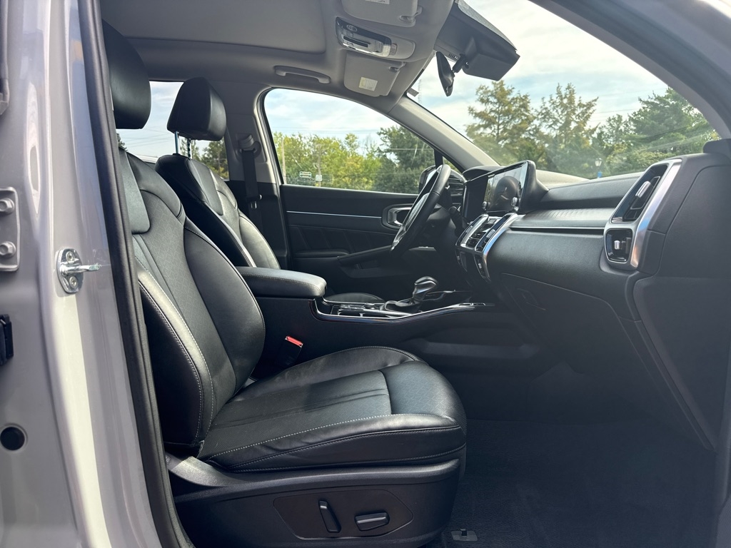 Kia Sorento SX 4D SUV AWD 2022