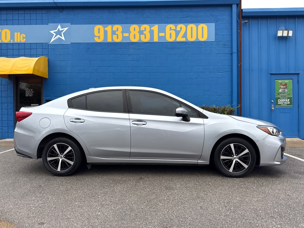 Subaru Impreza 2.0i Premium 4-door CVT 2019 Subaru Impreza 2.0i Premium 4-door CVT 2019