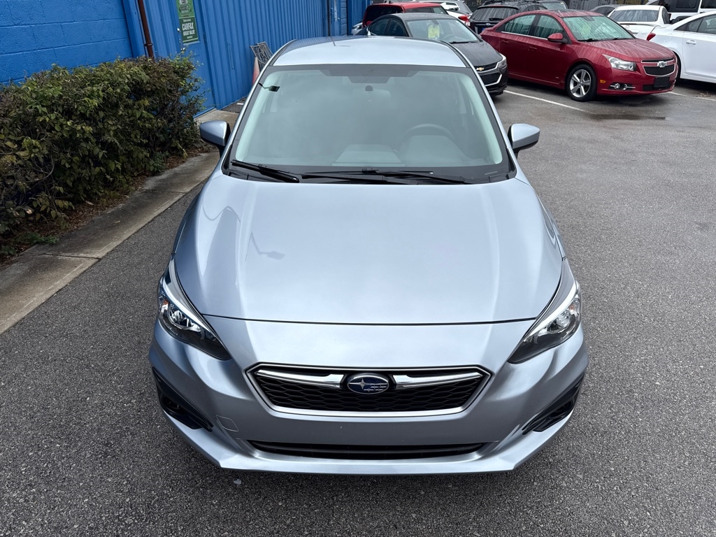 Subaru Impreza 2.0i Premium 4-door CVT 2019 Subaru Impreza 2.0i Premium 4-door CVT 2019
