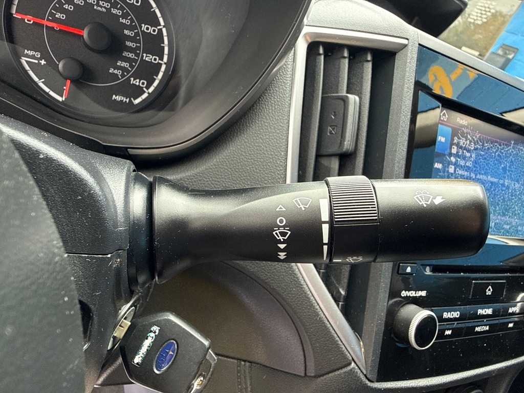 Subaru Impreza 2.0i Premium 4-door CVT 2019 Subaru Impreza 2.0i Premium 4-door CVT 2019
