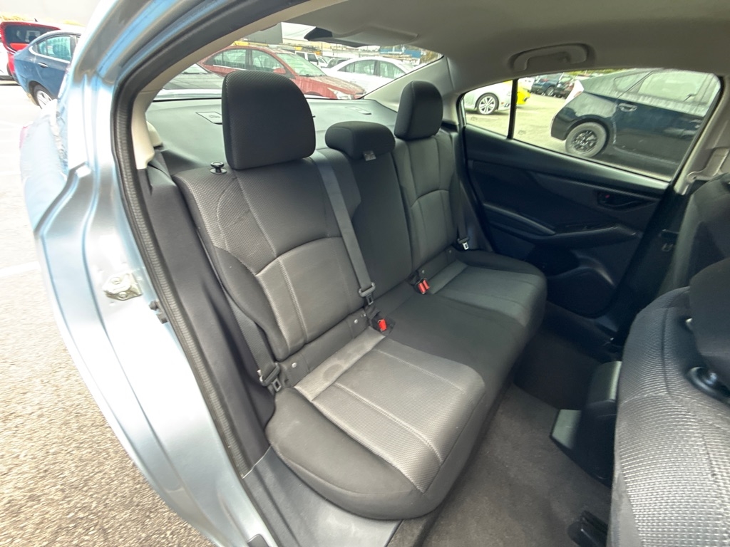 Subaru Impreza 2.0i Premium 4-door CVT 2019 Subaru Impreza 2.0i Premium 4-door CVT 2019