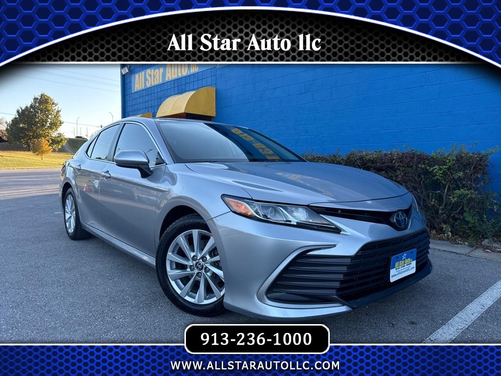 2023 Toyota Camry LE 4D Sedan