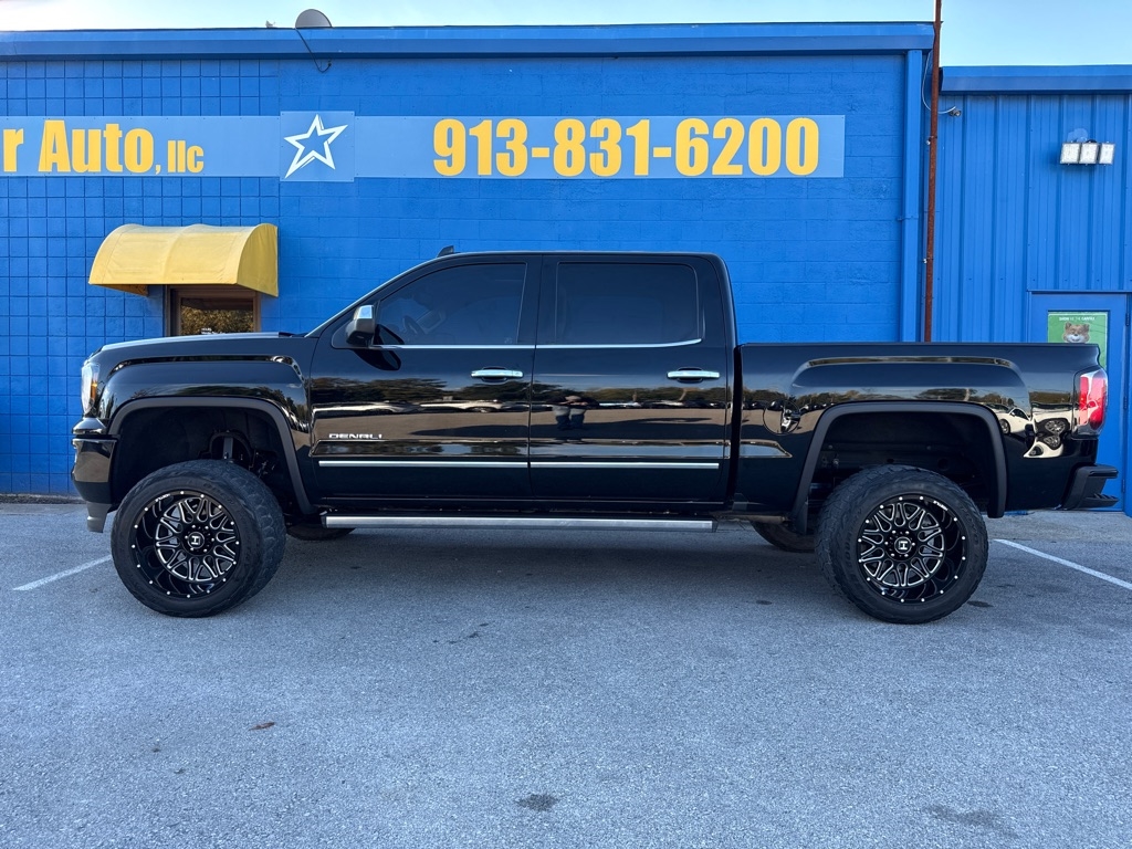 GMC Sierra 1500 Denali Crew Cab 4WD 2018 GMC Sierra 1500 Denali Crew Cab 4WD 2018