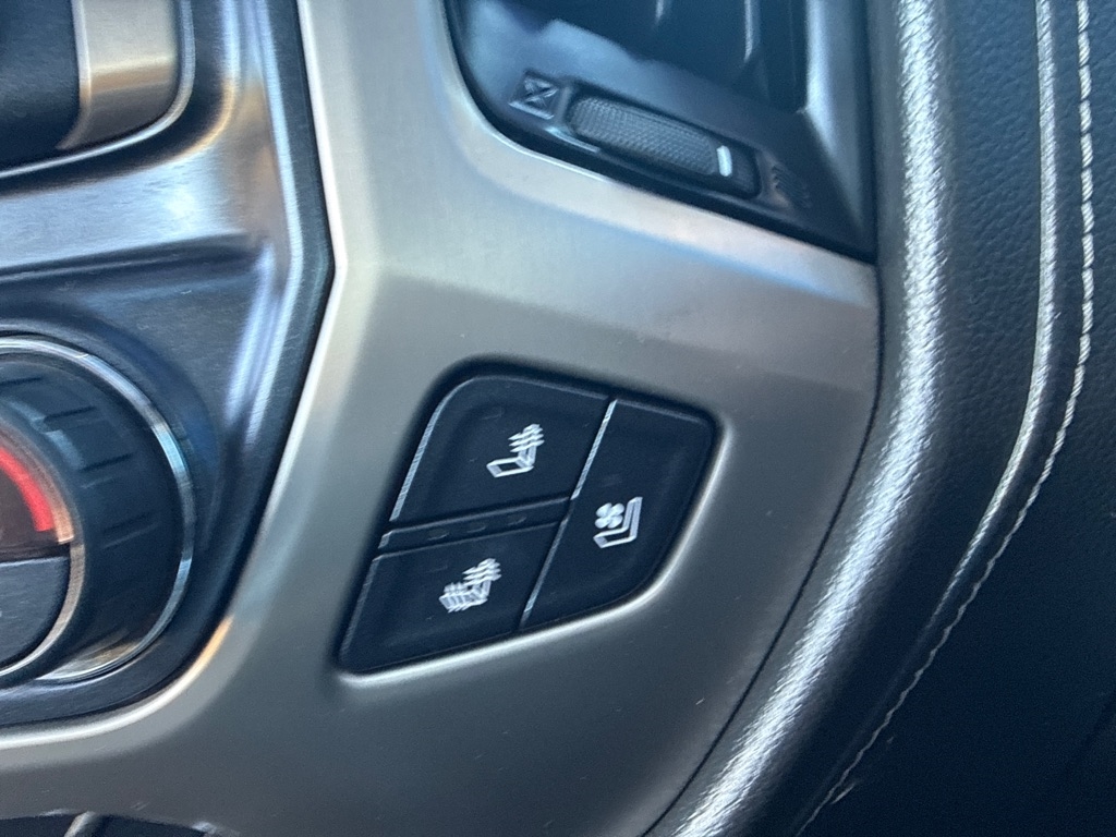 GMC Sierra 1500 Denali Crew Cab 4WD 2018 GMC Sierra 1500 Denali Crew Cab 4WD 2018