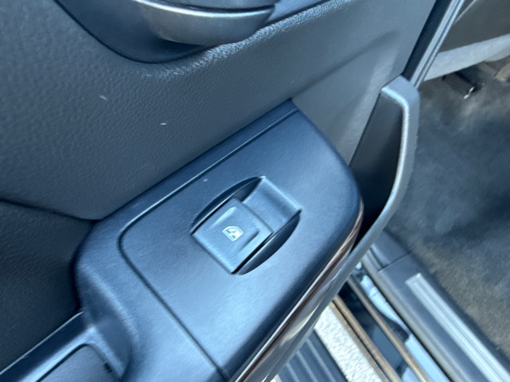 GMC Sierra 1500 Denali Crew Cab 4WD 2018 GMC Sierra 1500 Denali Crew Cab 4WD 2018