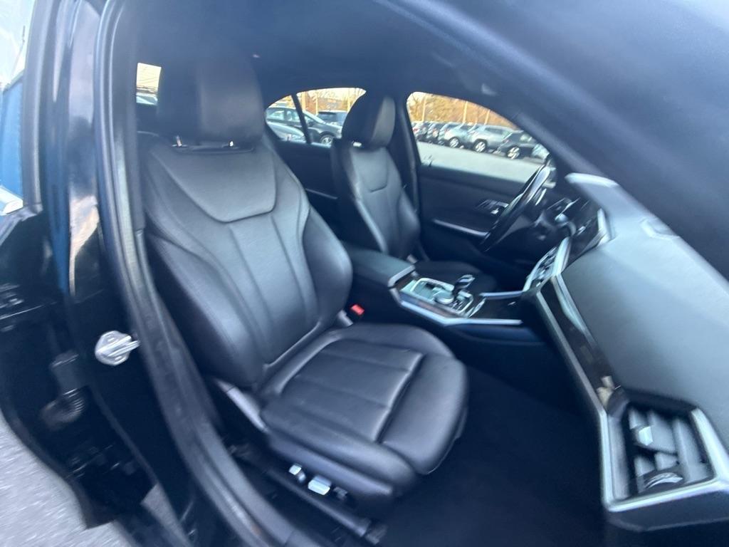 BMW 3 Series 330xi 4dr Sdn AWD 2020