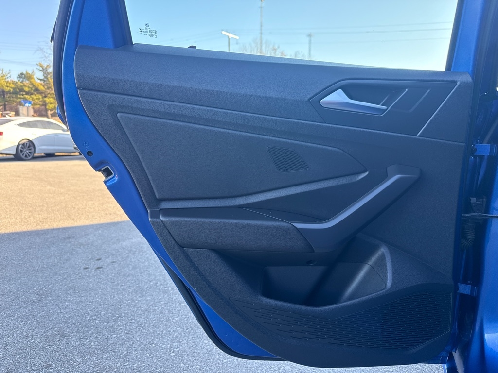 Volkswagen Jetta SE 4D Sedan at 2024