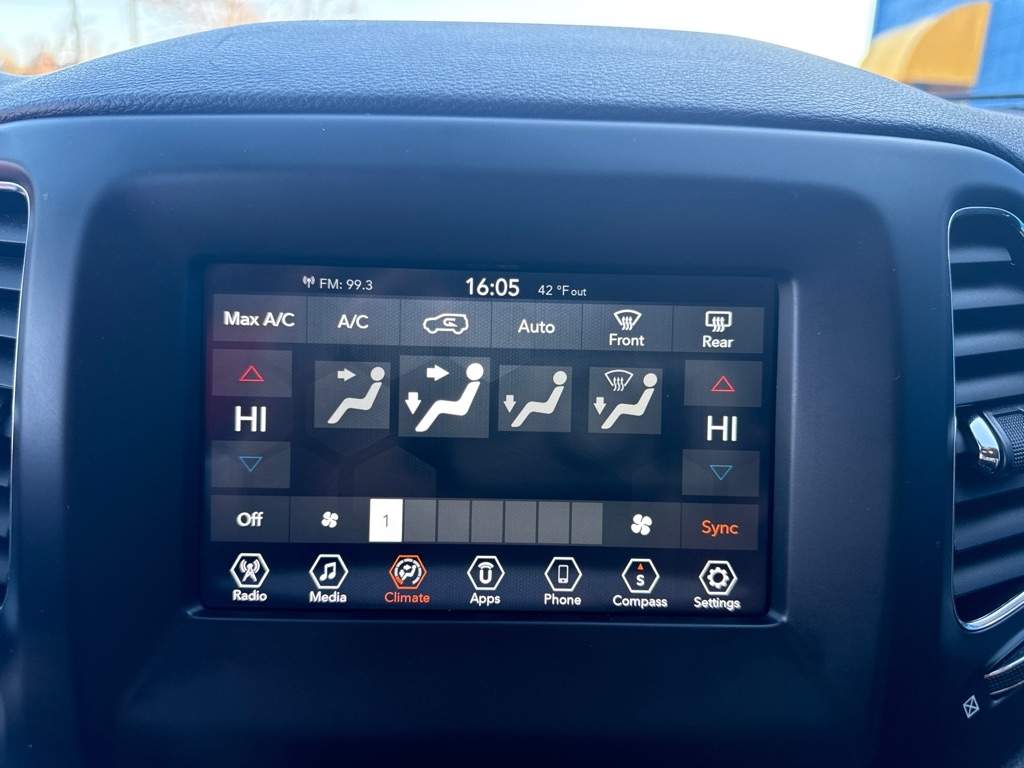 Jeep Compass Latitude 4D SUV 4WD 2020