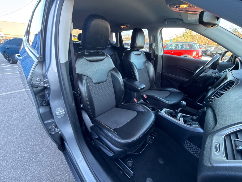 Jeep Compass Latitude 4D SUV 4WD 2020