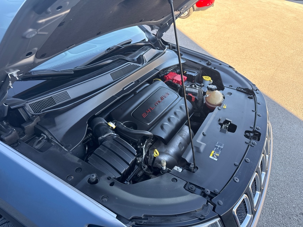 Jeep Compass Latitude 4D SUV 4WD 2020