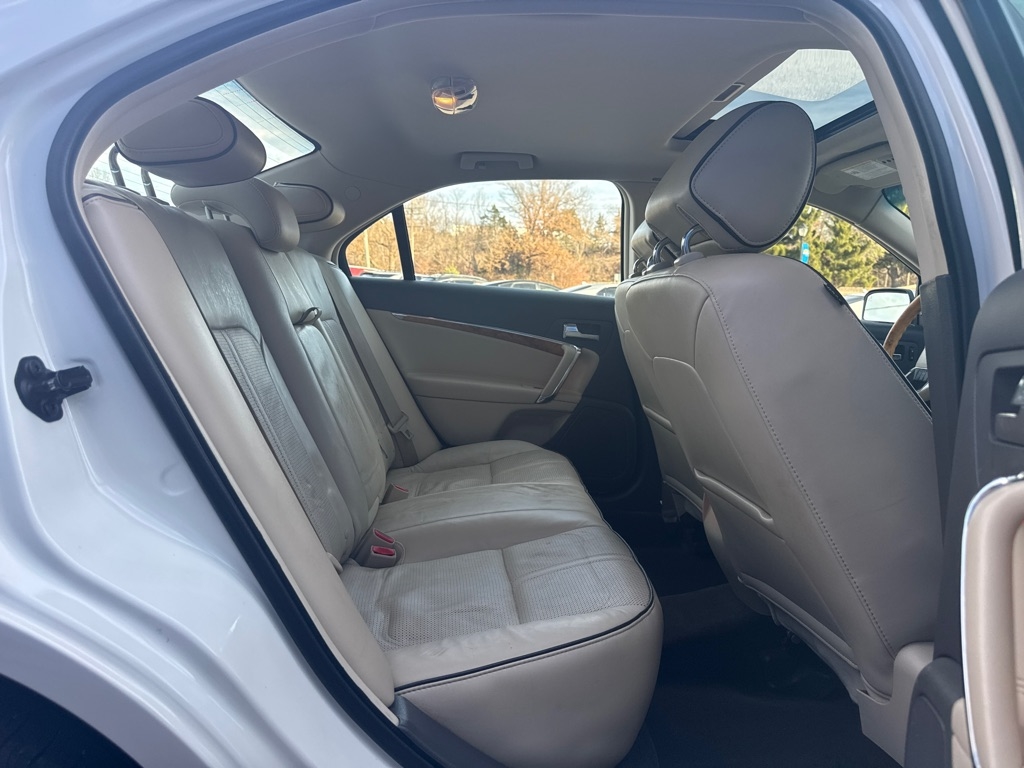 Lincoln MKZ 4dr Sdn Hybrid FWD 2012