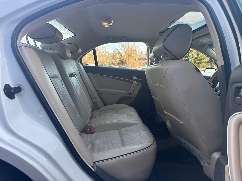 Lincoln MKZ 4dr Sdn Hybrid FWD 2012