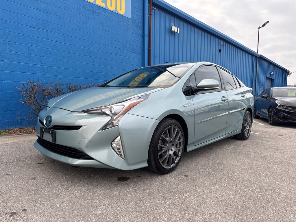 Toyota Prius  2017