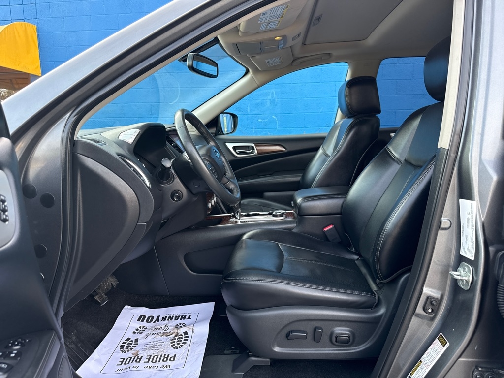 Nissan Pathfinder 4WD 4dr Platinum 2018