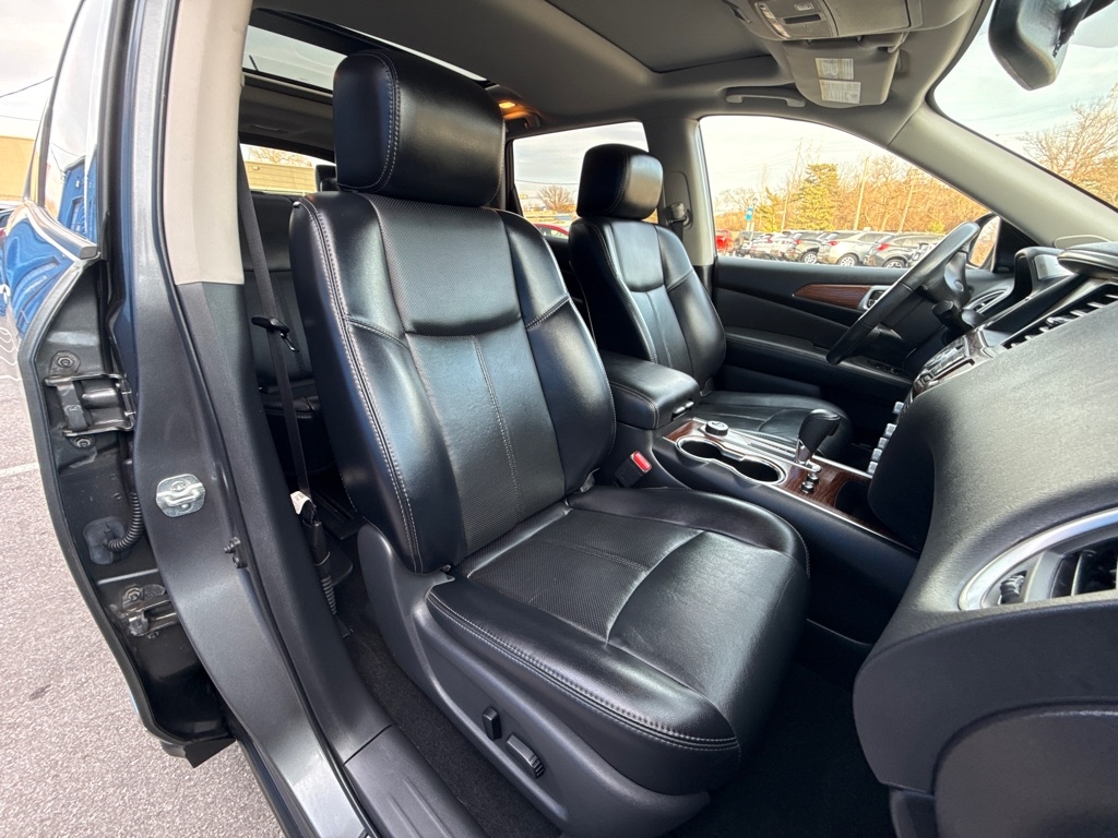 Nissan Pathfinder 4WD 4dr Platinum 2018