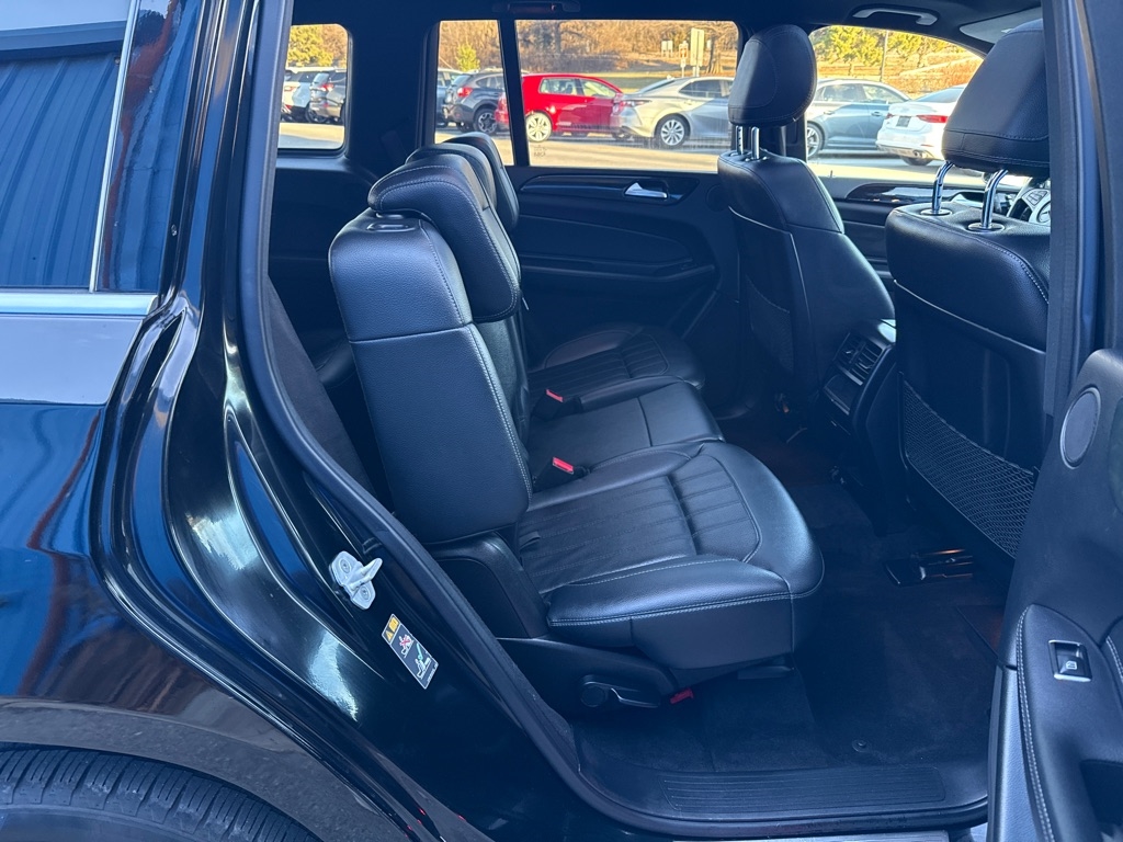 Mercedes-Benz GLS  2017