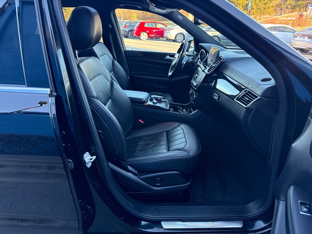 Mercedes-Benz GLS  2017