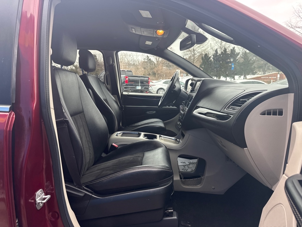 Dodge Grand Caravan SXT 2WD 2019