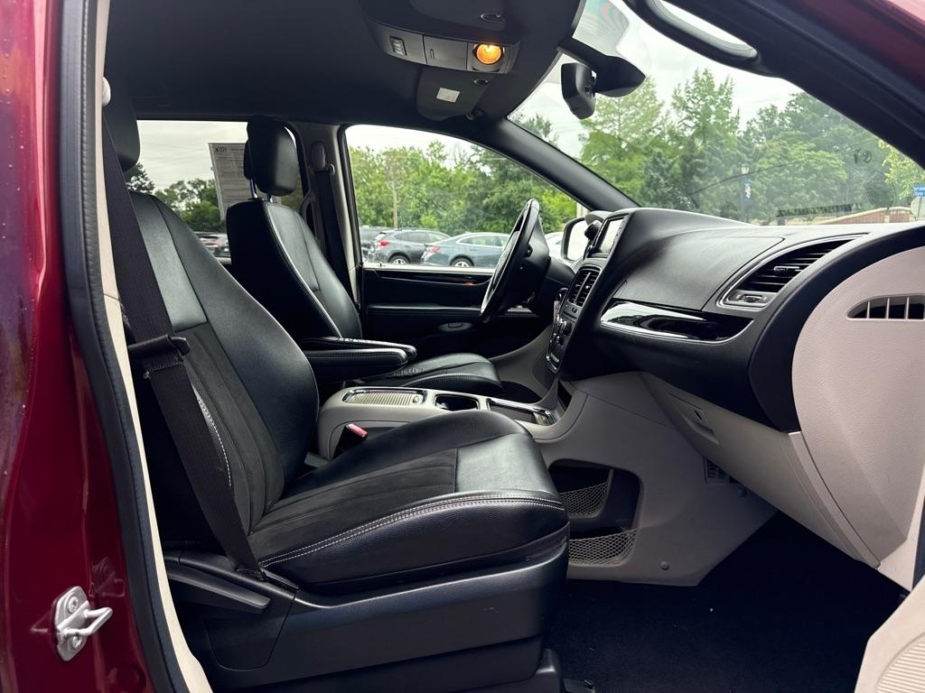 Dodge Grand Caravan SXT 2WD 2019