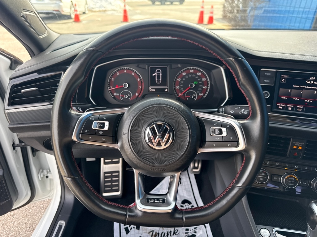 Volkswagen Jetta GLI  2019