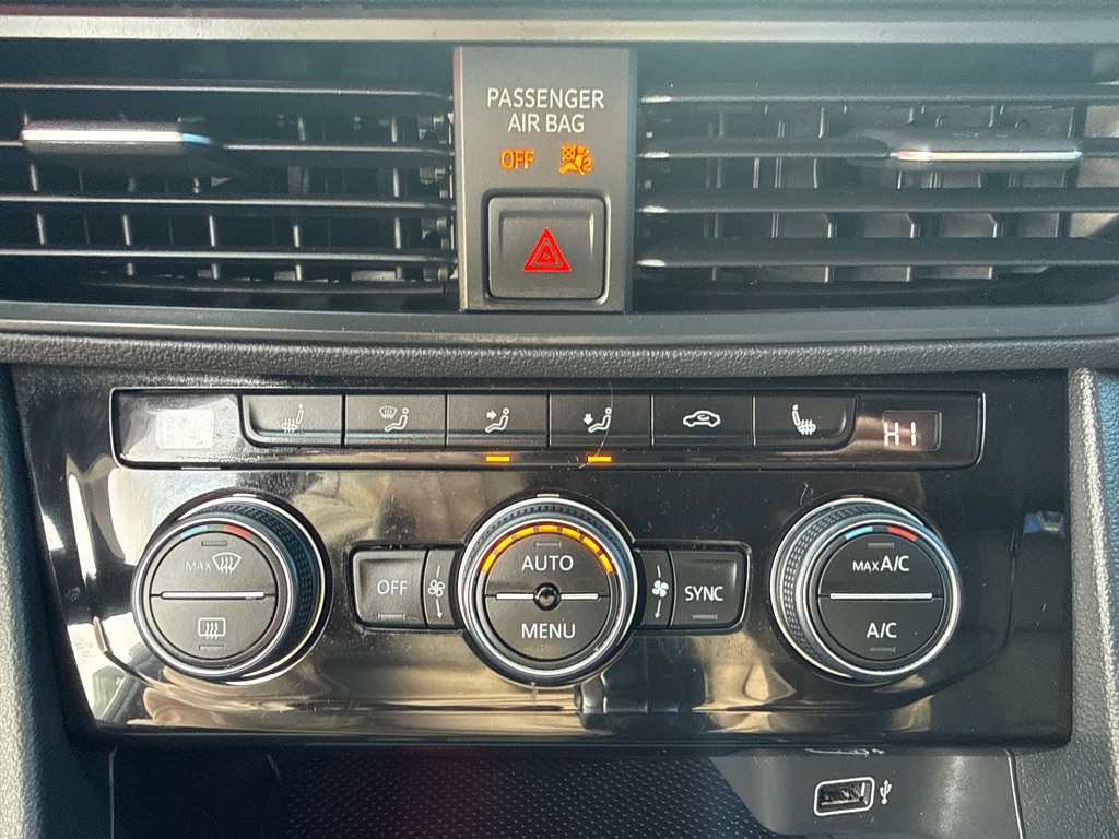 Volkswagen Jetta GLI  2019