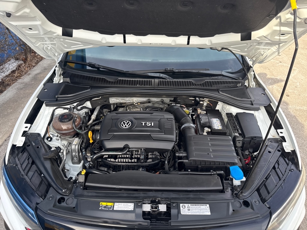 Volkswagen Jetta GLI  2019