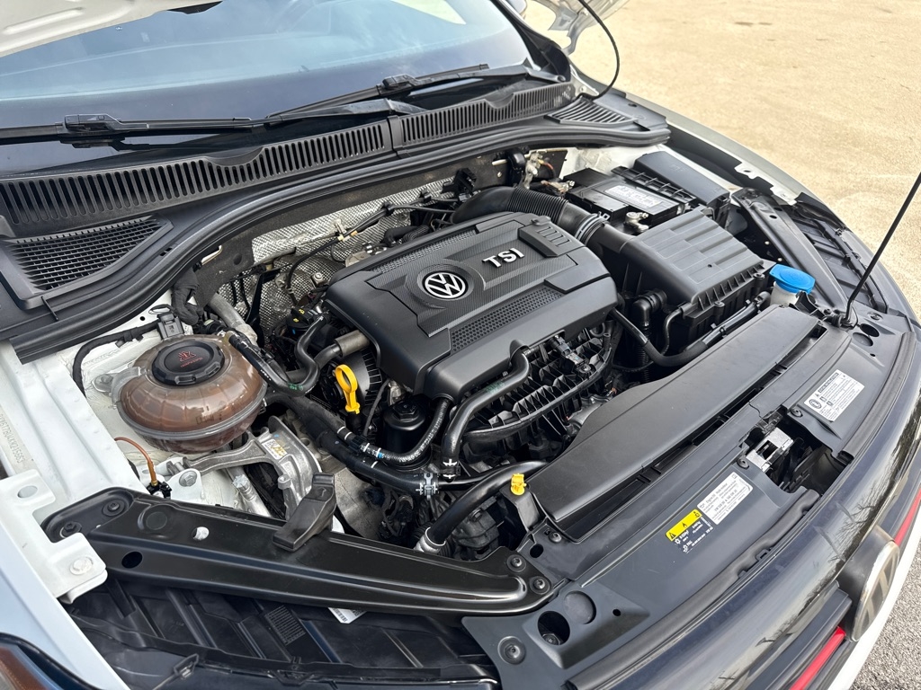 Volkswagen Jetta GLI  2019