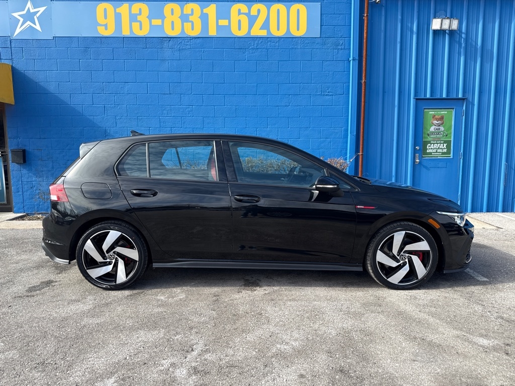 Volkswagen Golf GTI  2024