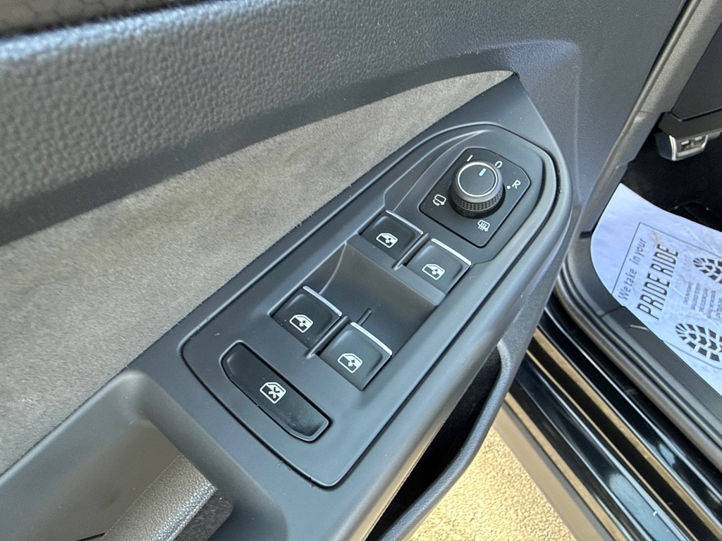 Volkswagen Golf GTI  2024