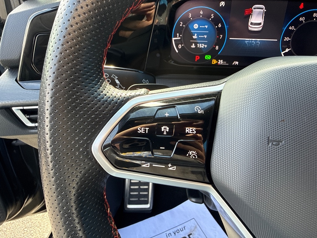 Volkswagen Golf GTI  2024