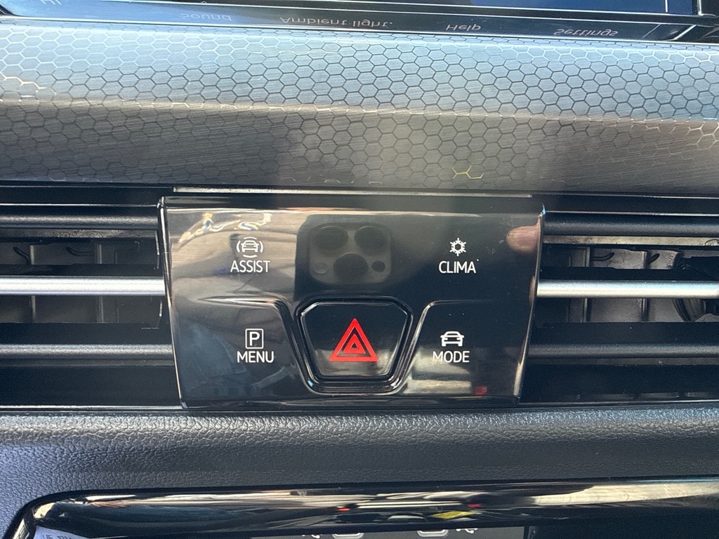 Volkswagen Golf GTI  2024