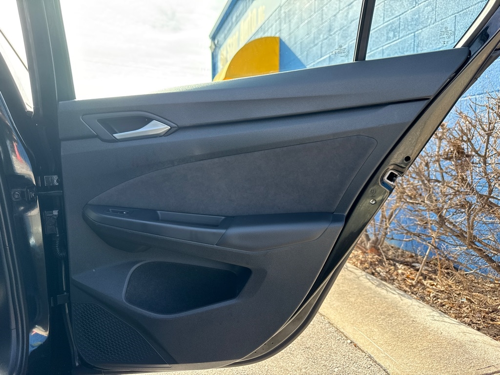 Volkswagen Golf GTI  2024