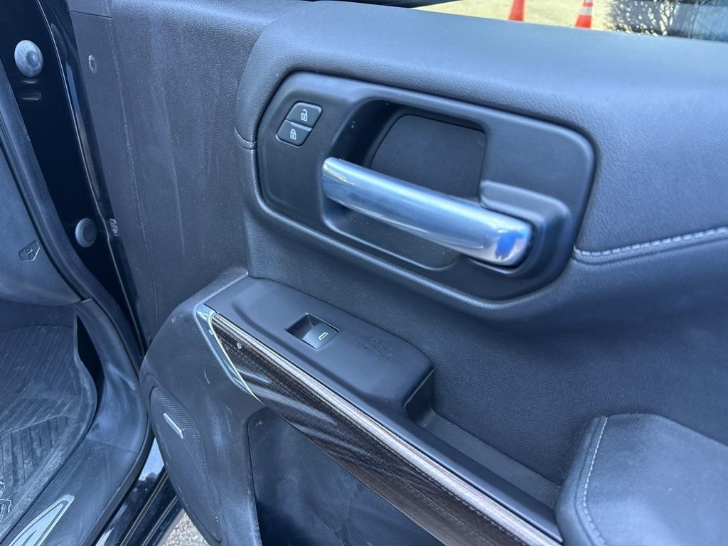 Chevrolet Silverado 1500 RST Crew Cab 4WD 2020