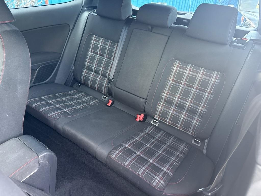 Volkswagen GTI 2dr HB Man 2011