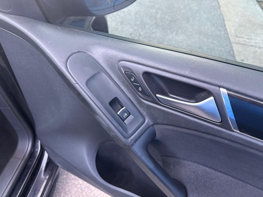 Volkswagen GTI 2dr HB Man 2011