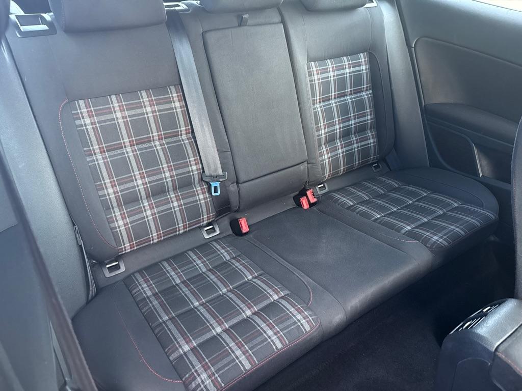 Volkswagen GTI 2dr HB Man 2011