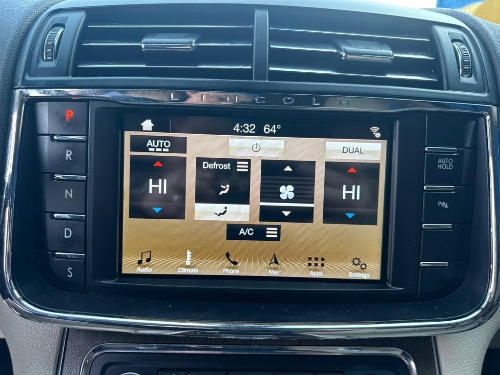 Lincoln Continental  2017