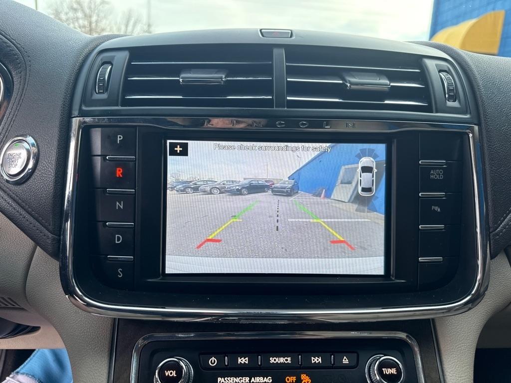 Lincoln Continental  2017