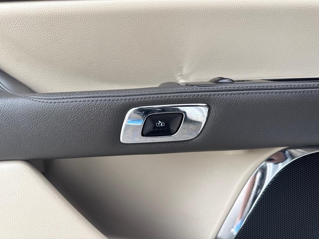 Lincoln Continental  2017