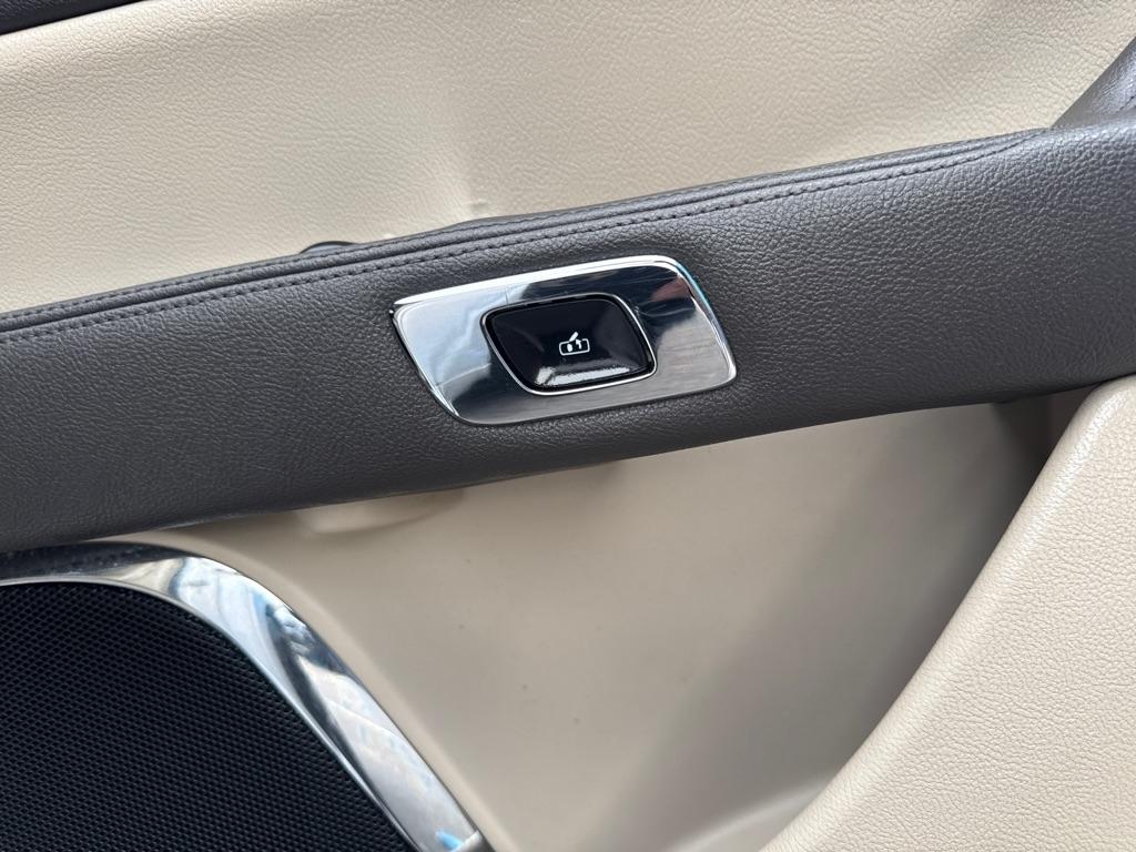 Lincoln Continental  2017