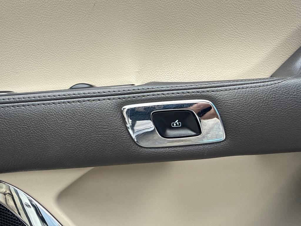 Lincoln Continental  2017